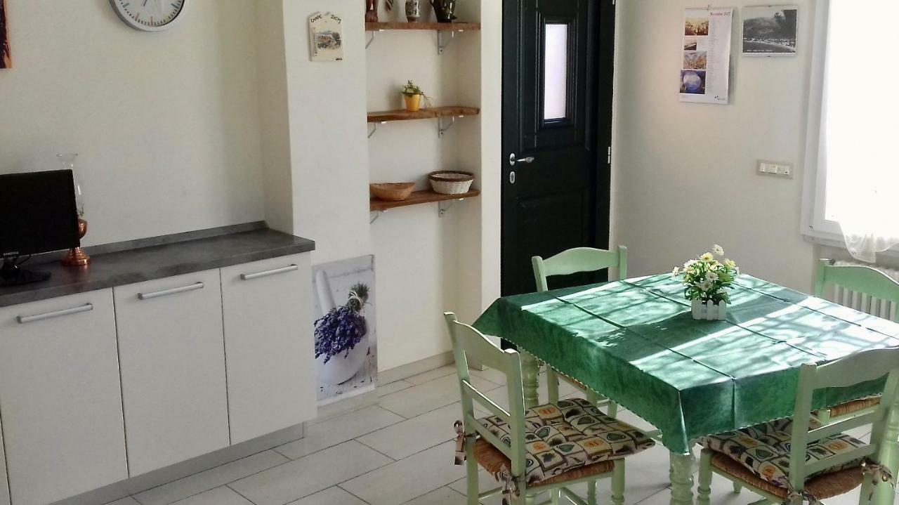 Appartamento Tra Gli Ulivi Molino Nuovo  Екстериор снимка